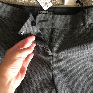 NWT Express Columnist 4L Barely Boot $30